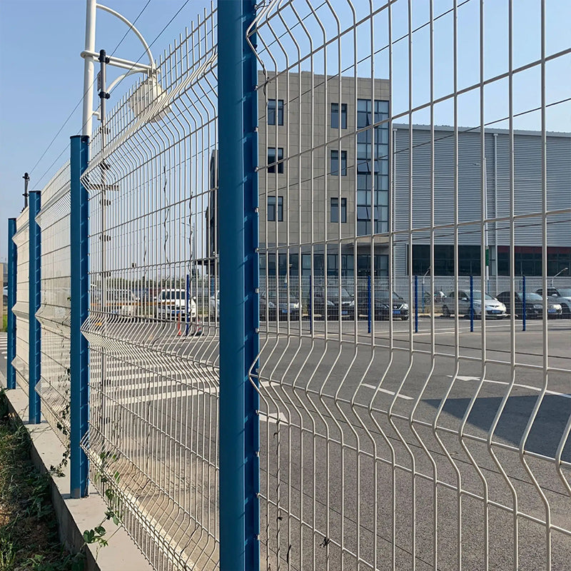 Triangle Bend Fence